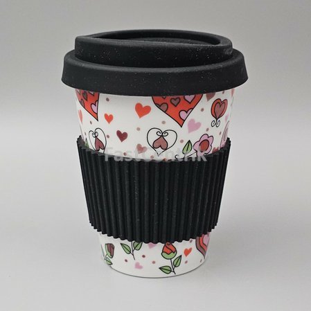hrnek cestovní TO GO srdce abstraktní.jpg